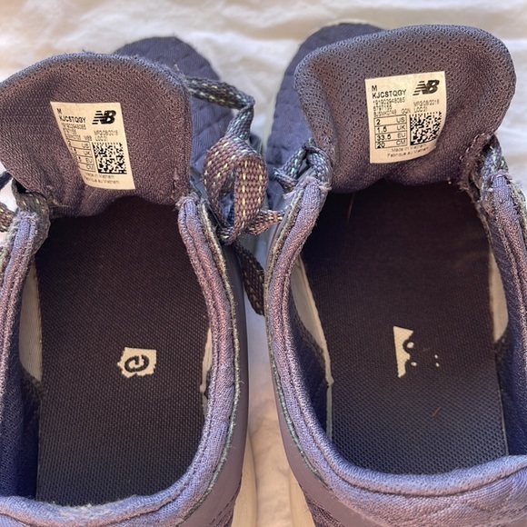 New Balance Kids' Coast V3 FuelCore Size 2 - Picture 10 of 10